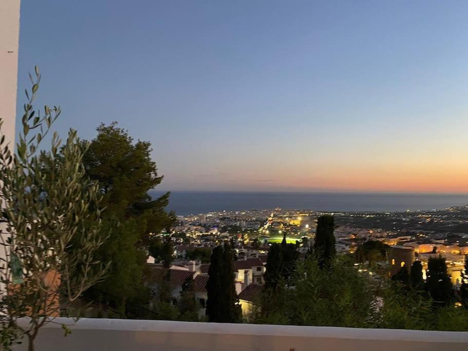 Precioso Apartamento Mandarinos Con Vistas Al Mar Nerja Exterior photo