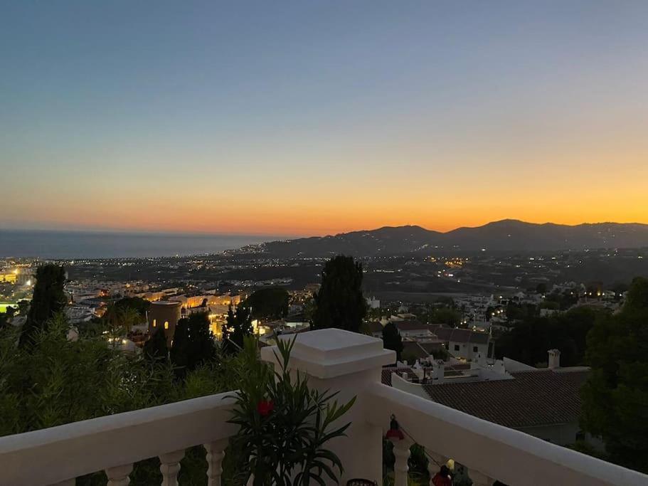 Precioso Apartamento Mandarinos Con Vistas Al Mar Nerja Exterior photo