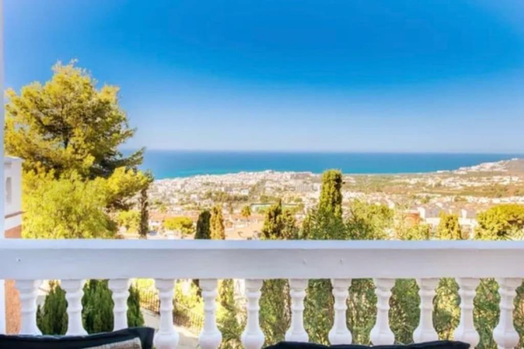 Precioso Apartamento Mandarinos Con Vistas Al Mar Nerja Exterior photo